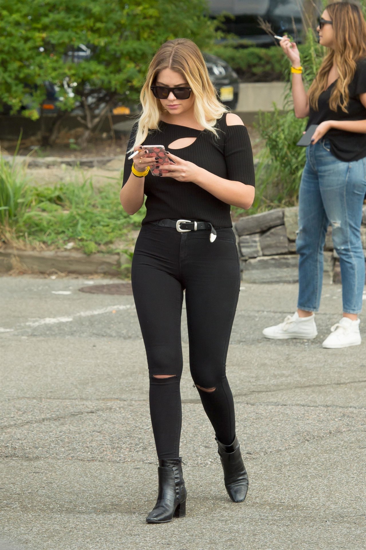 Ashley Benson - Candid in New York - Hot Celebs Home