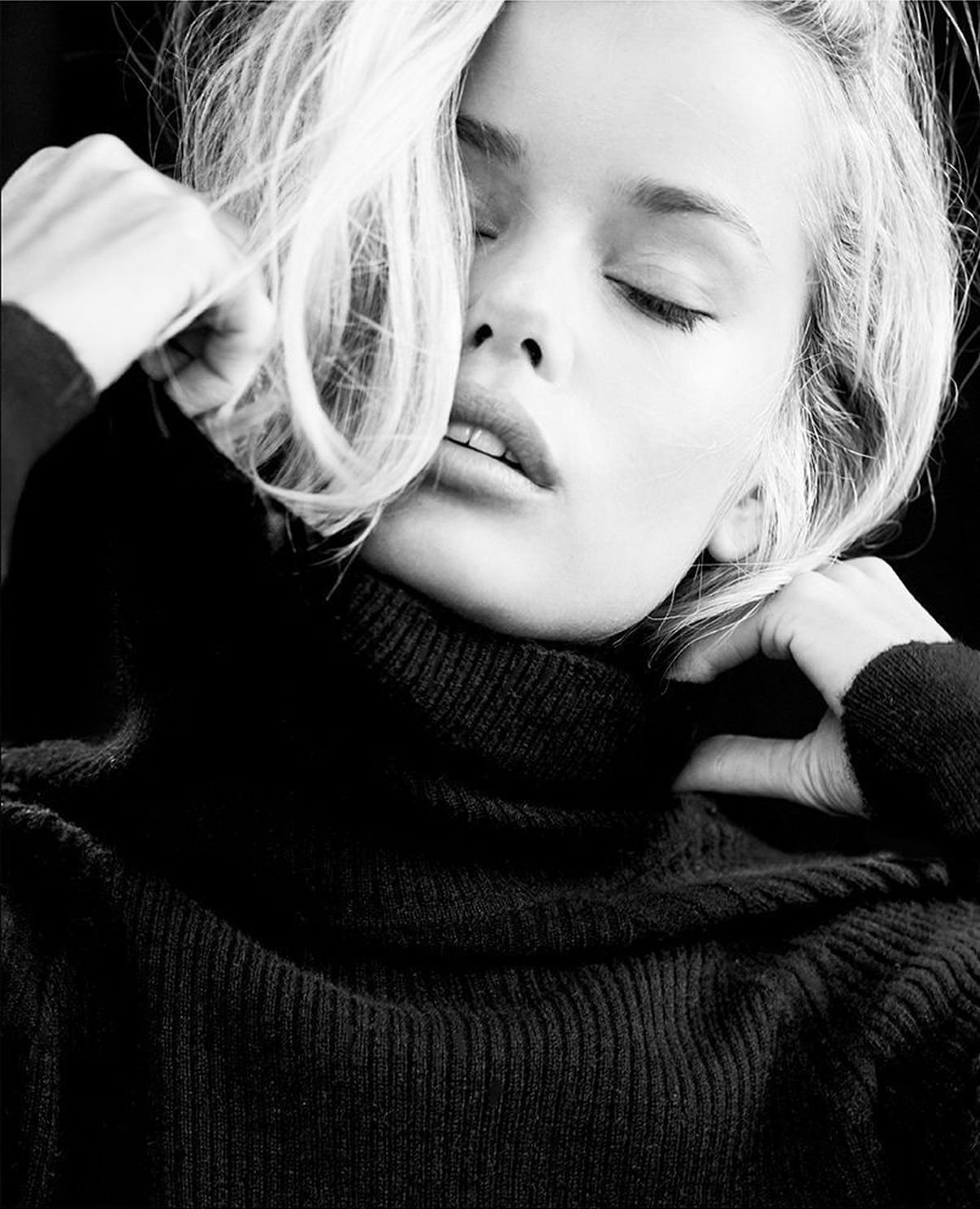 Frida Aasen Naked Cashmere Photoshoot Hot Celebs Home