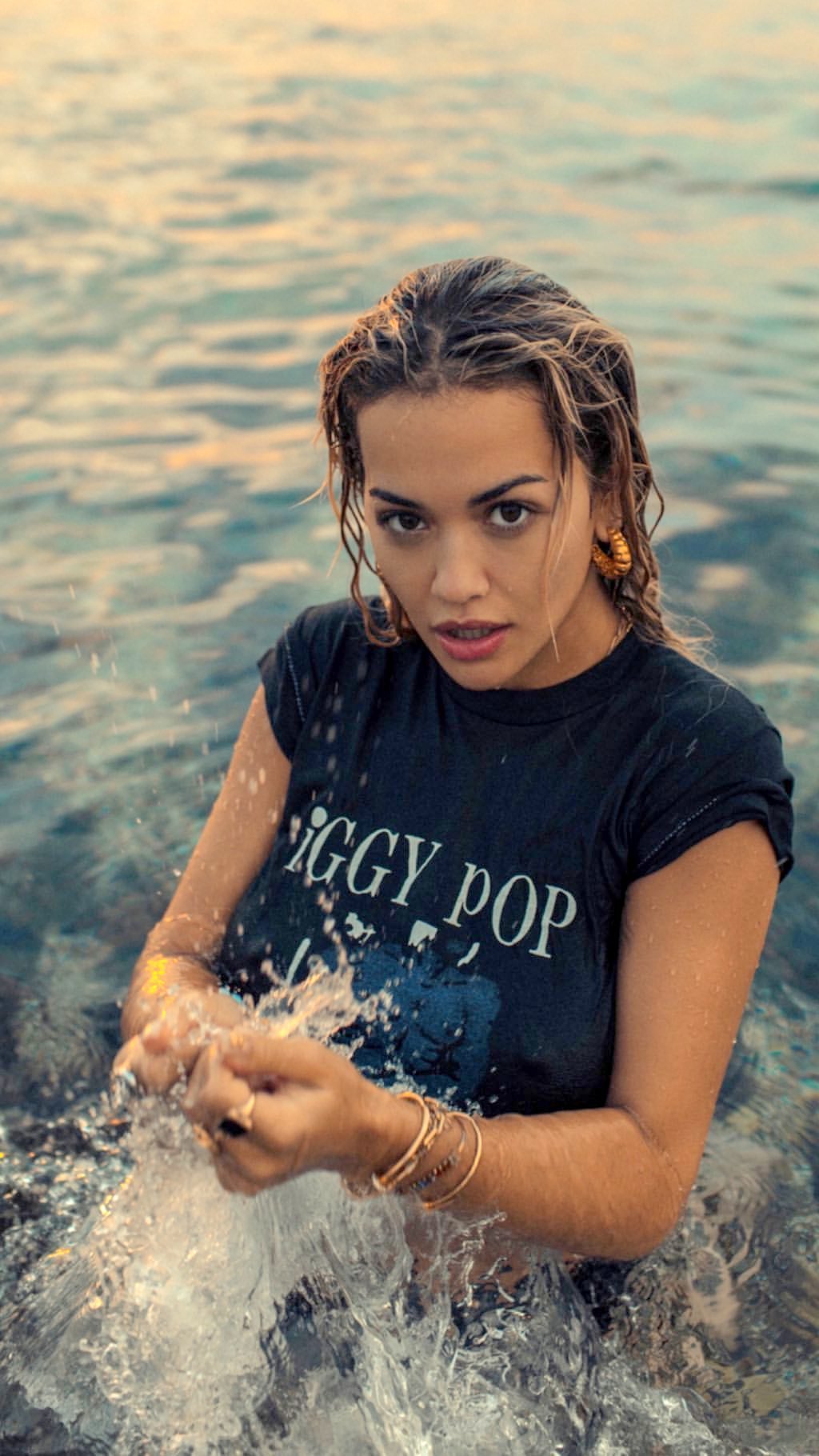 Rita Ora Sexy Wet T Shirt Braless Photoshoot Hot Celebs Home