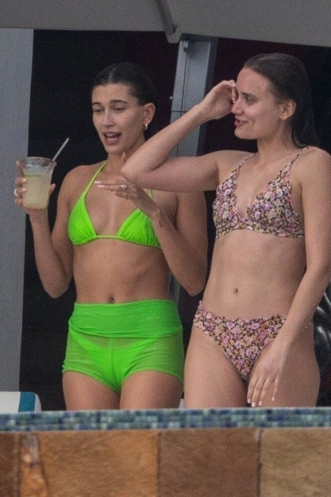 Paparazzi Snaps Hailey Biebers Sizzling Bikini Pics In Cabo San Lucas