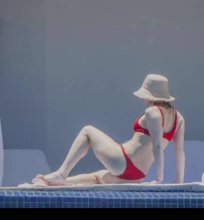 Hailee Steinfeld Sexy Red Bikini Los Cabos Mexico Hot Celebs Home