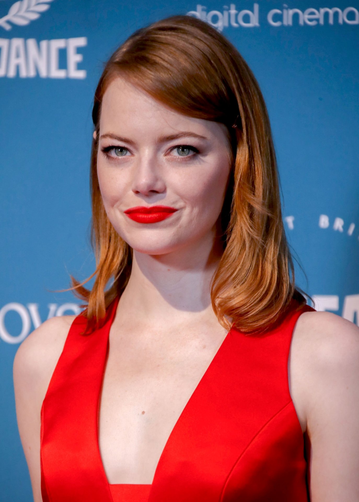 Emma Stone Hot In Red - Hot Celebs Home