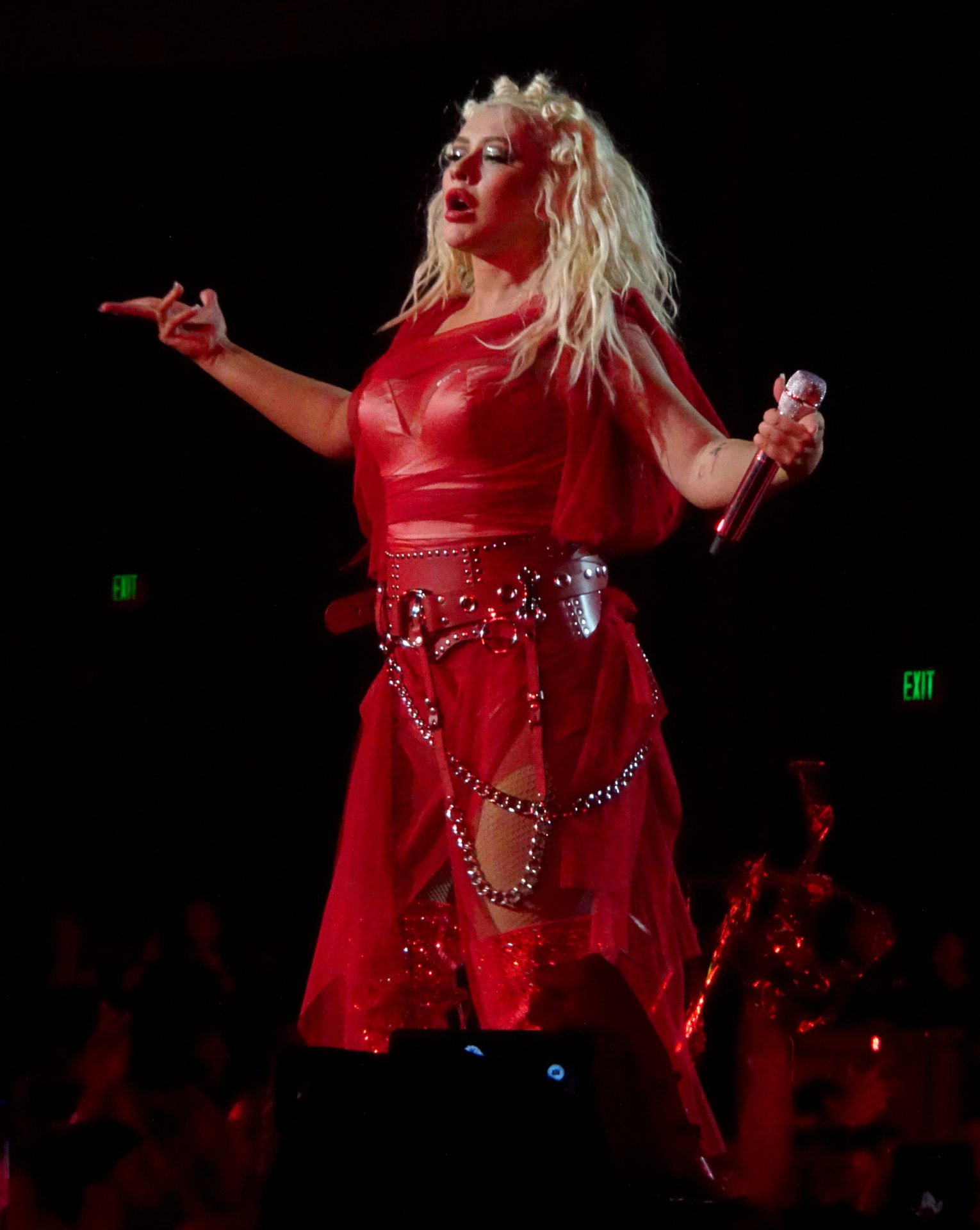 Christina Aguilera Sexy On Stage Hot Celebs Home