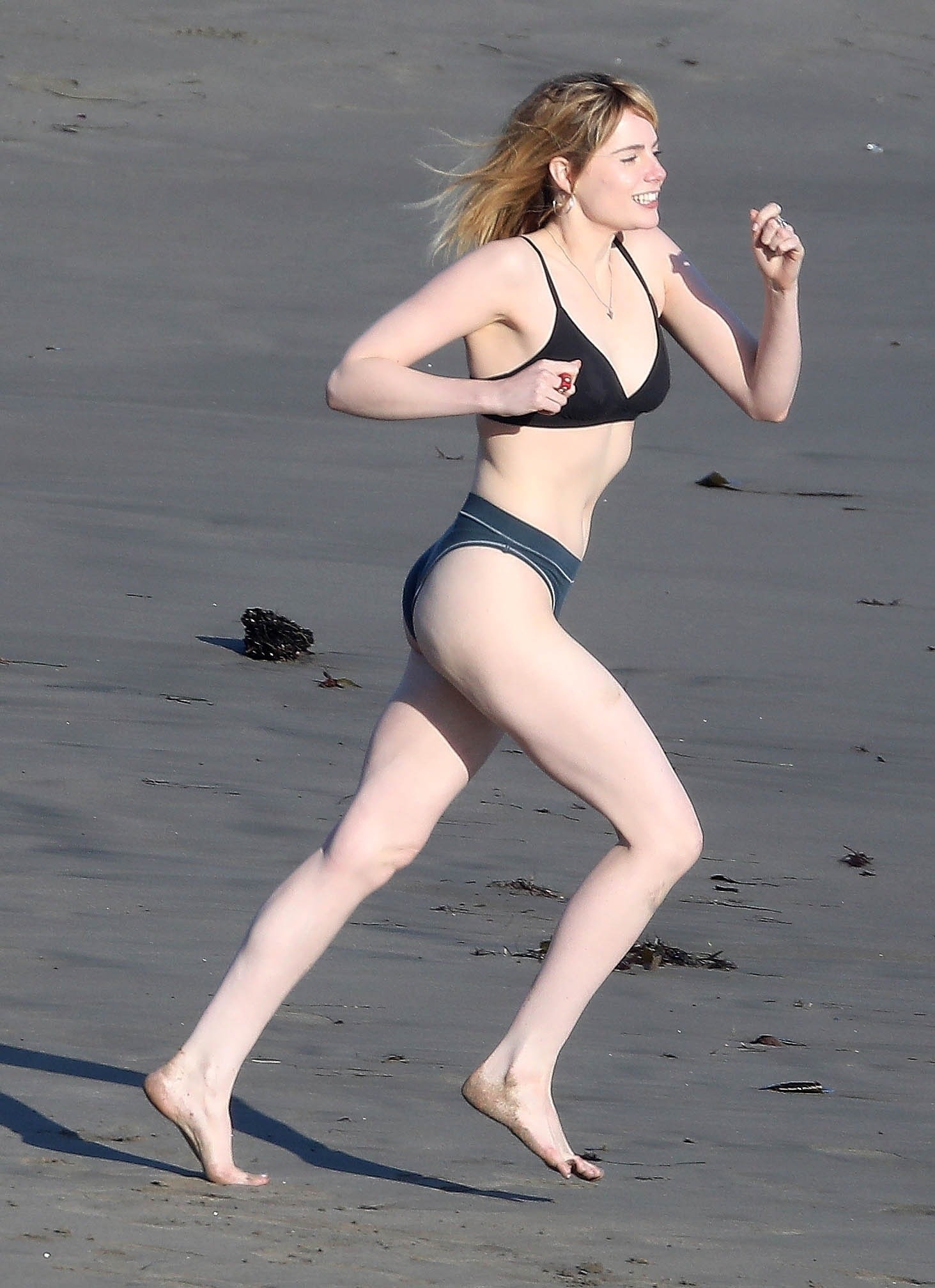 Lucy Boynton Beautiful In Bikini - Hot Celebs Home