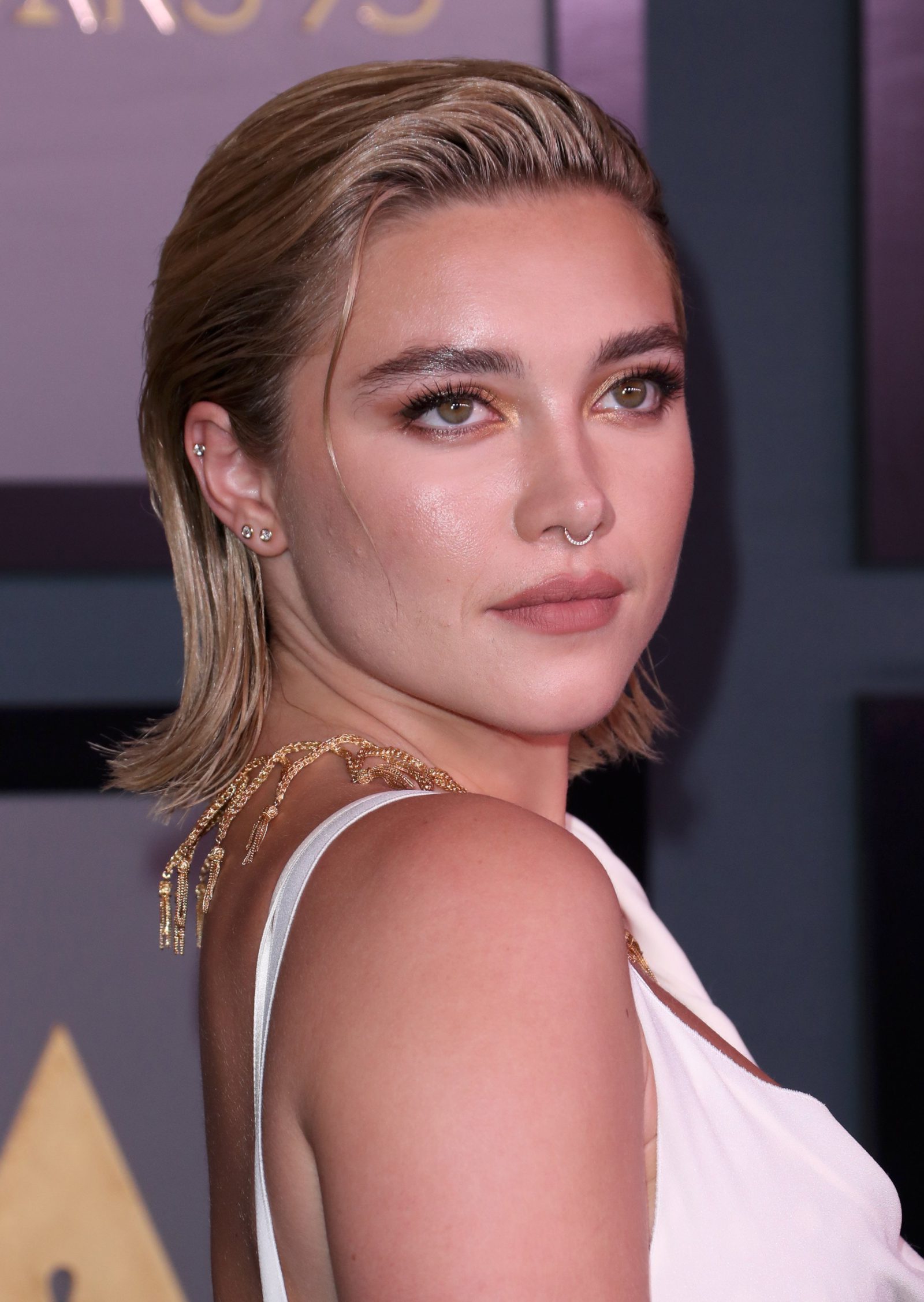 Florence Pugh Gorgeous - Hot Celebs Home