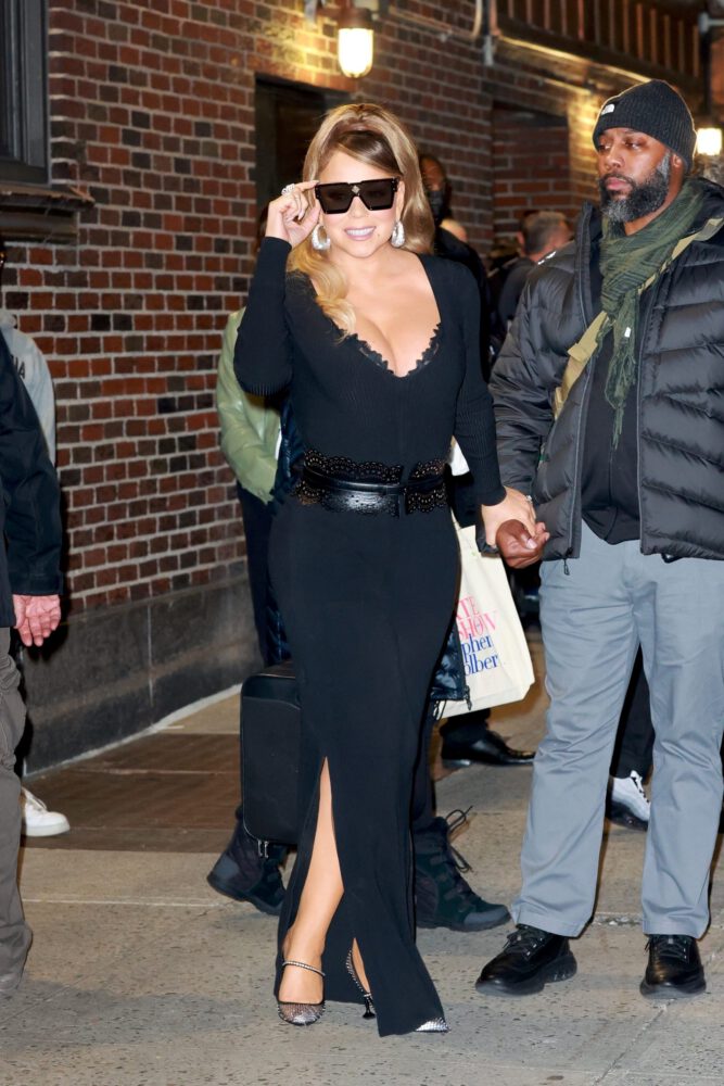 Mariah Carey Flaunts Big Boobs In Sexy Cleavage Out In New York Hot Celebs Home 